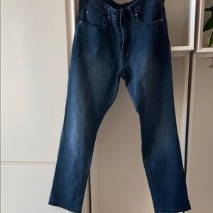David Bitton Buffalo Men's Blue Jeans. Style “Axel” Slim Stretch. These look new